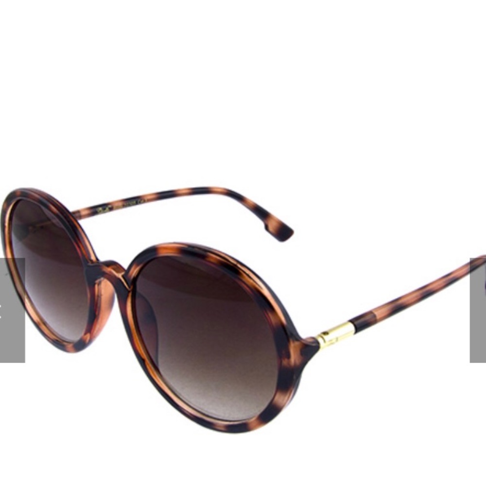 Round fashionable shades